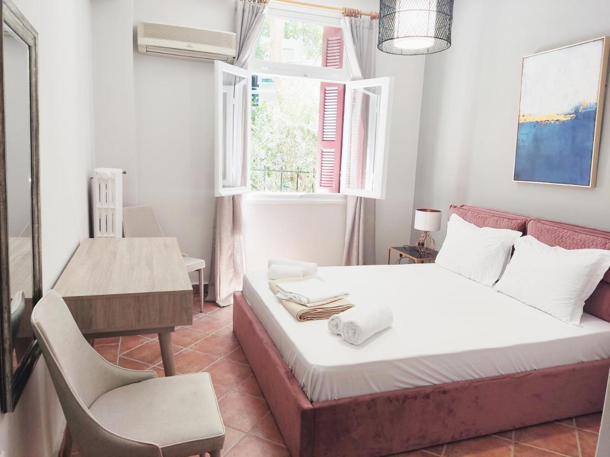 Apartament Under The Rock Of Acropolis By Yha Ateny Zewnętrze zdjęcie