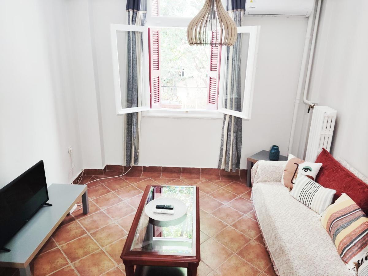 Apartament Under The Rock Of Acropolis By Yha Ateny Zewnętrze zdjęcie